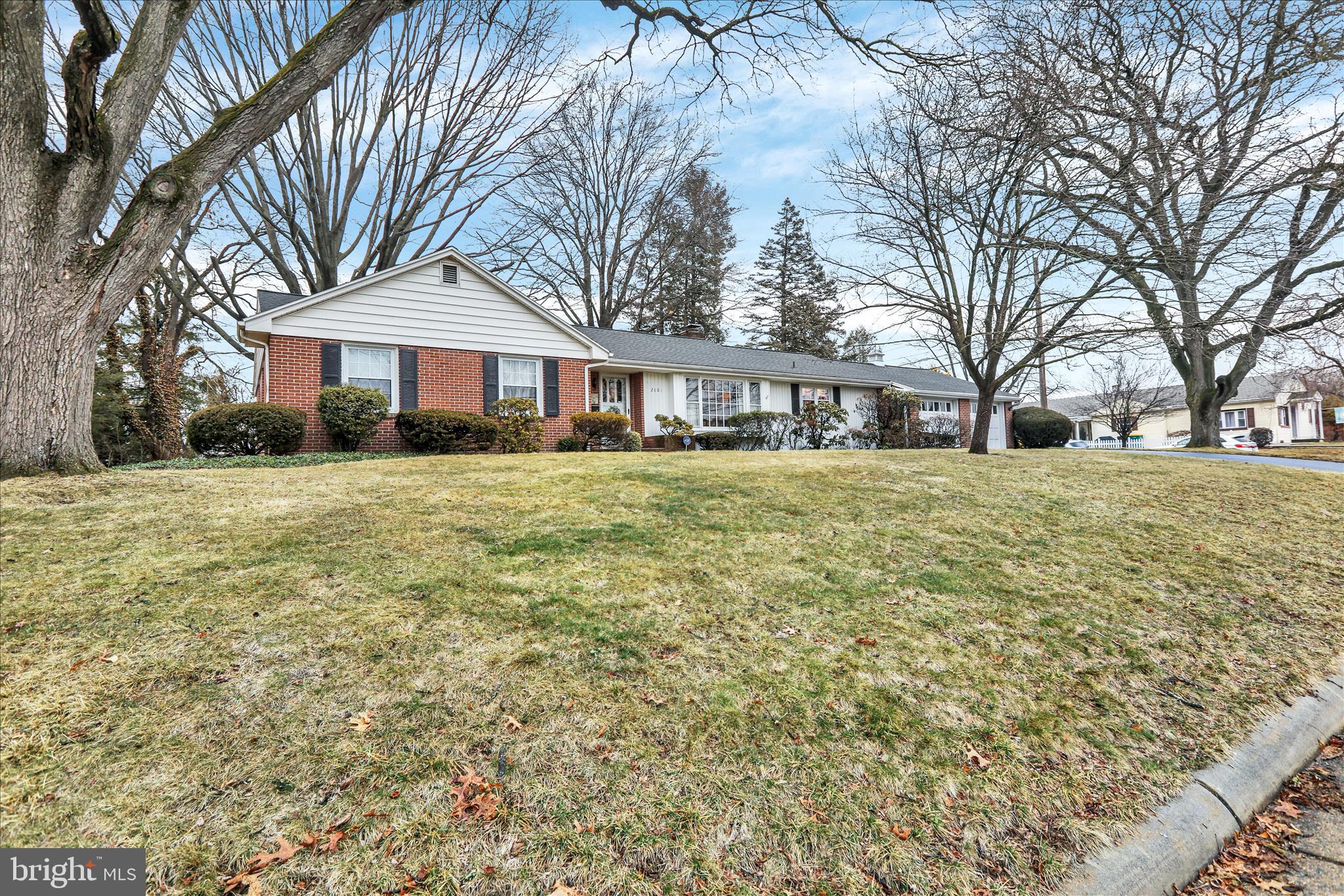 2601 READING BOULEVARD