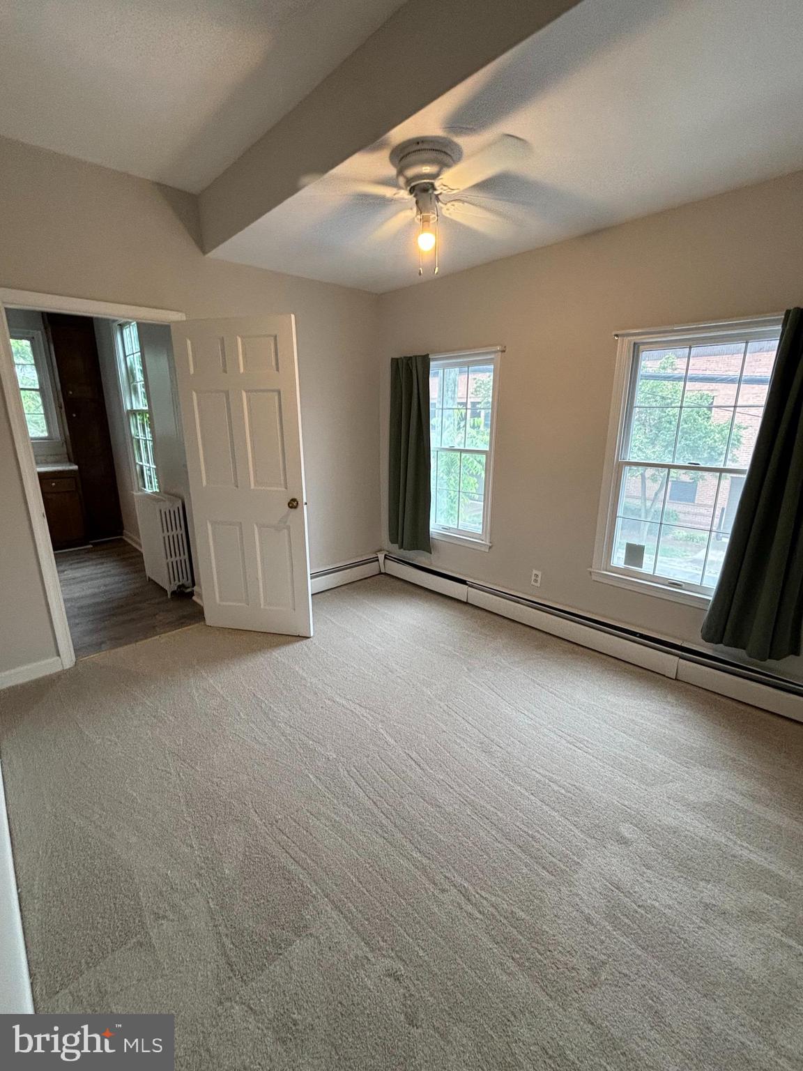 OLD TOWN - Residential Lease