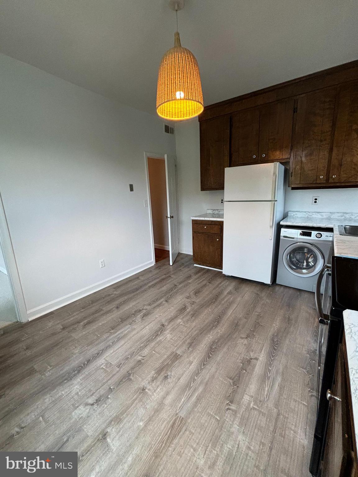 OLD TOWN - Residential Lease