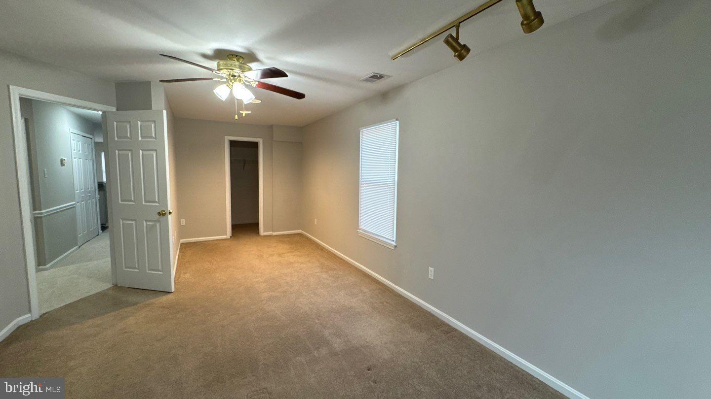 RIVERCHASE - Residential Lease