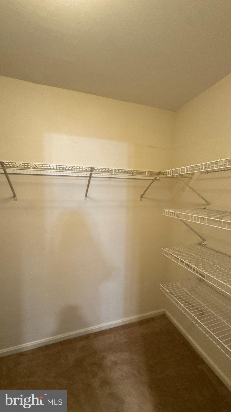 RIVERCHASE - Residential Lease