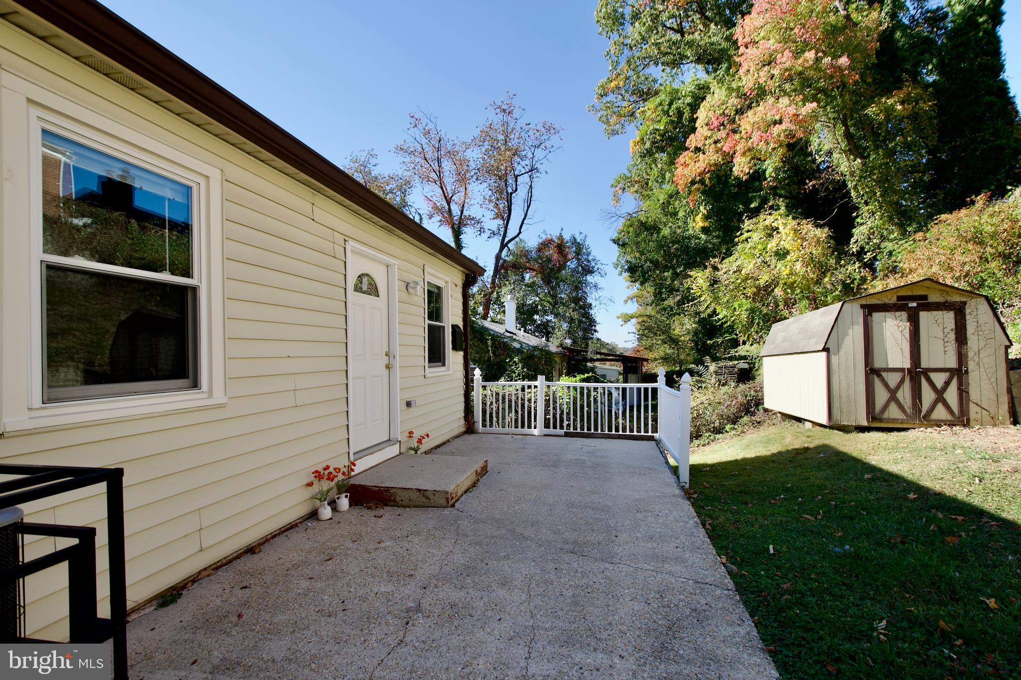 HILLCREST HEIGHTS - Residential