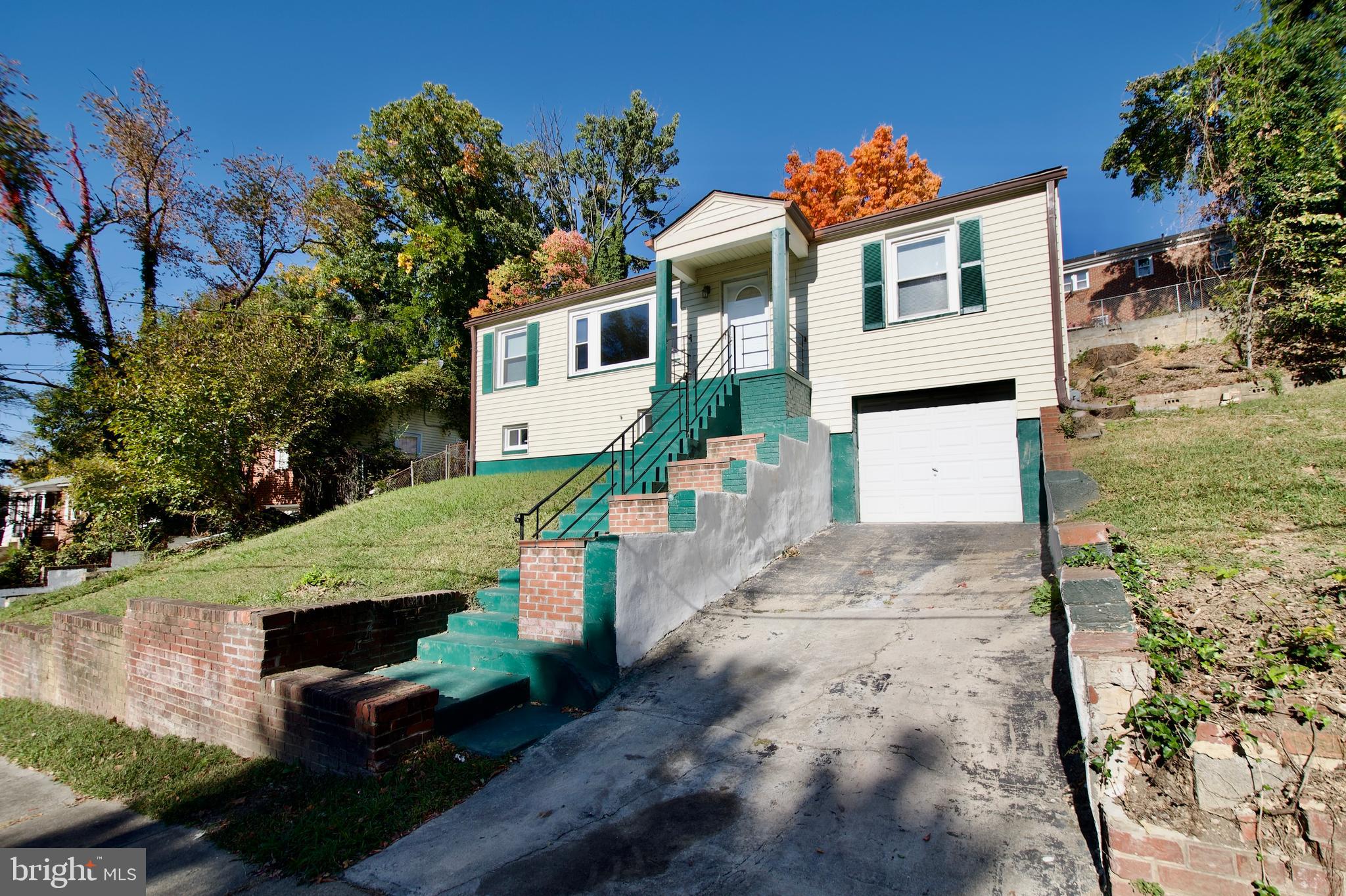 HILLCREST HEIGHTS - Residential