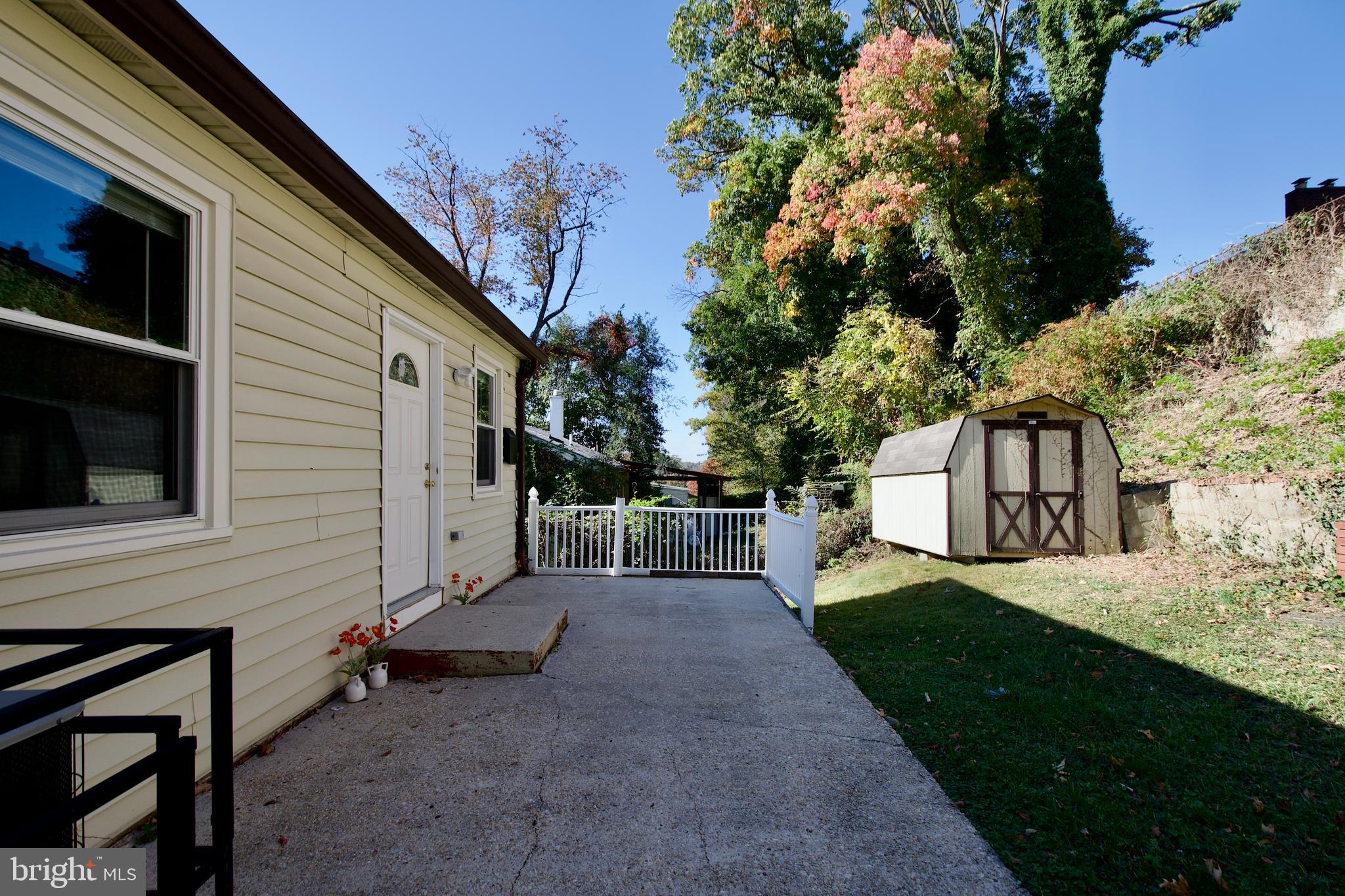 HILLCREST HEIGHTS - Residential