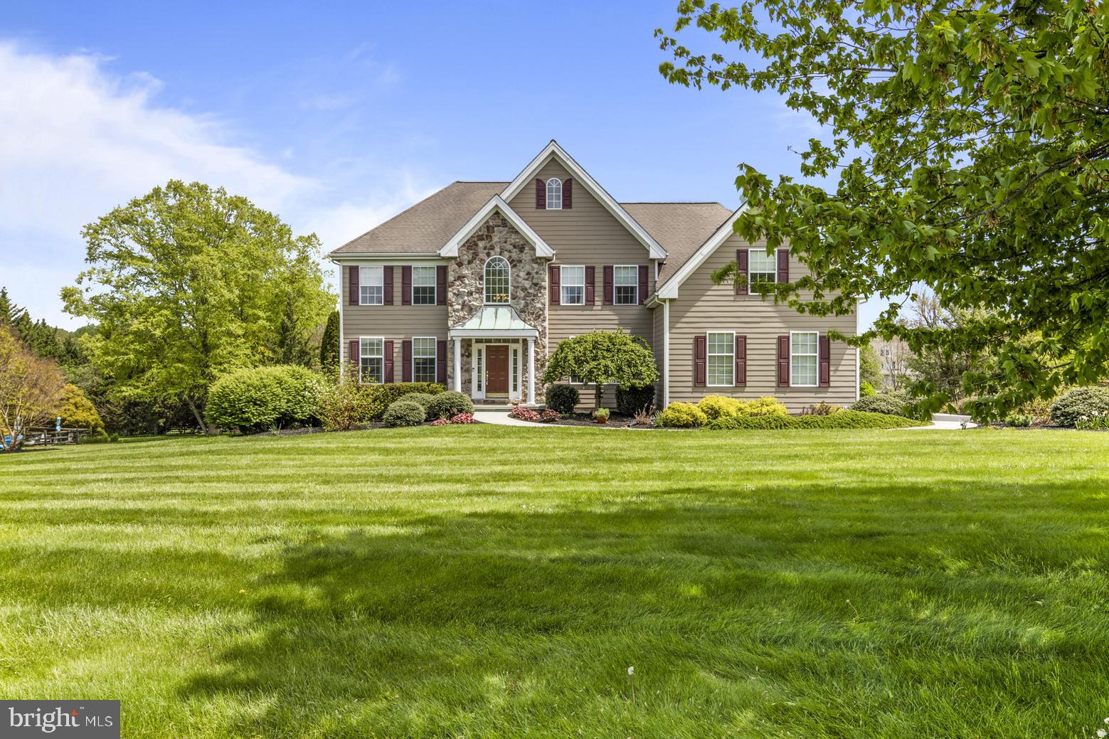 LAUREL HEIGHTS - Residential
