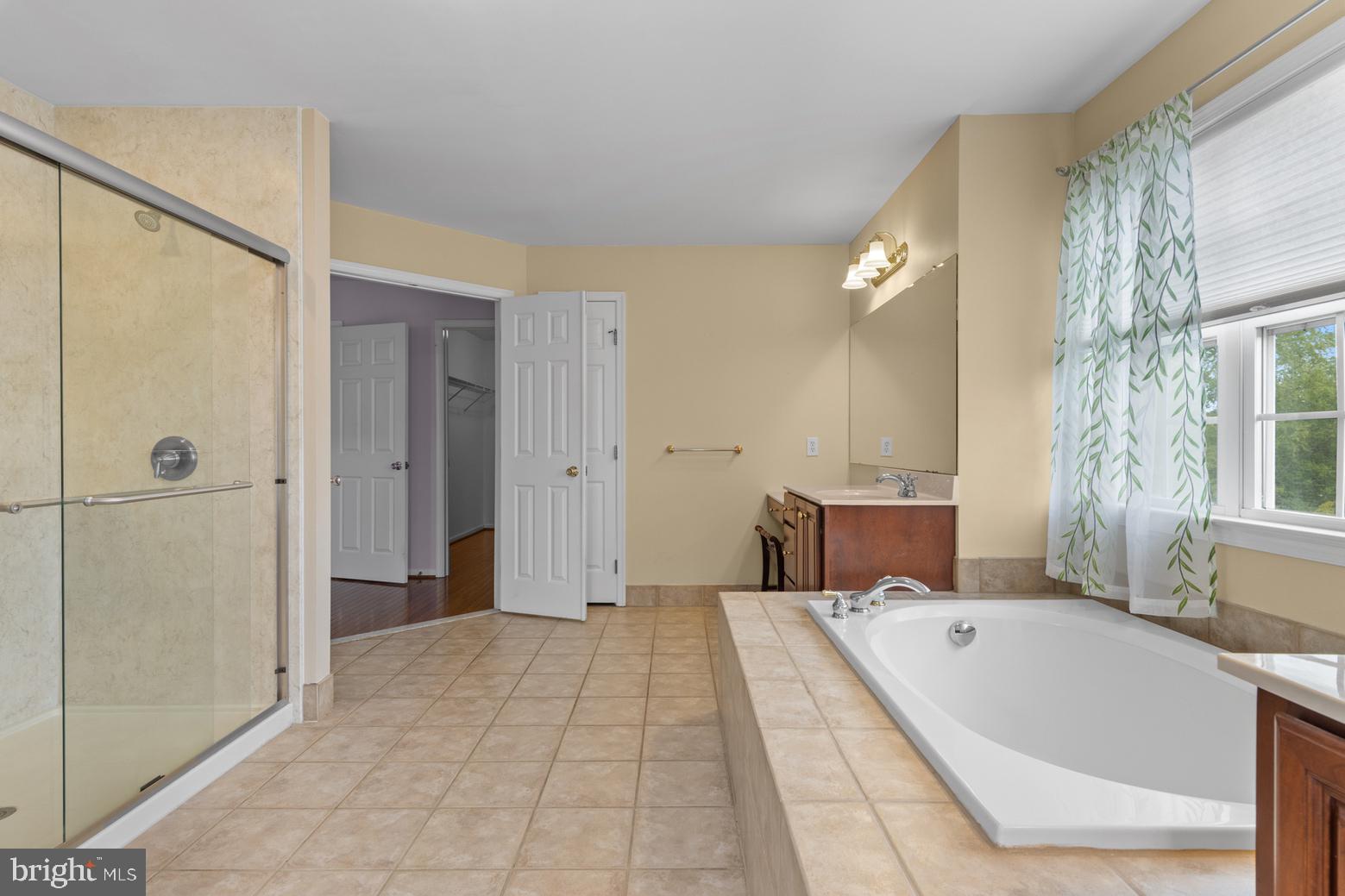LAUREL HEIGHTS - Residential