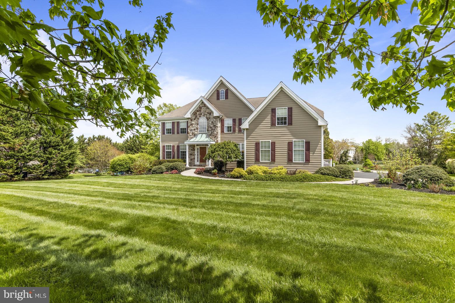LAUREL HEIGHTS - Residential