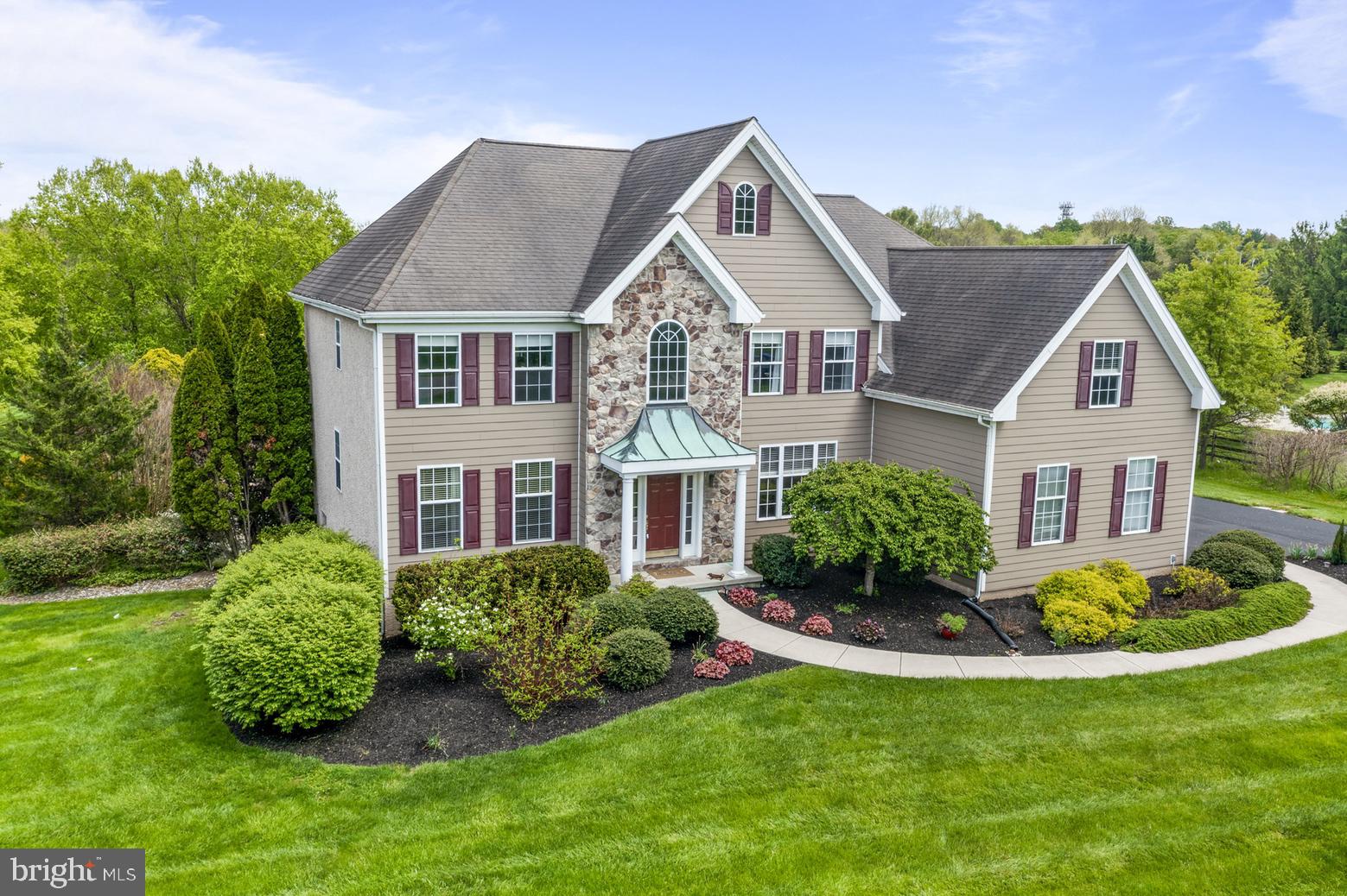 LAUREL HEIGHTS - Residential