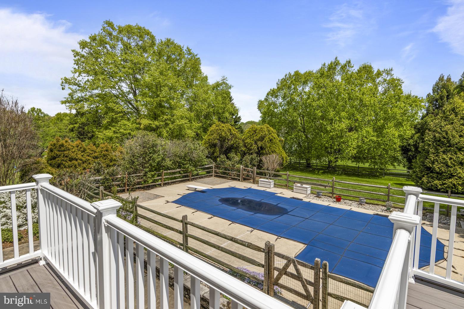 LAUREL HEIGHTS - Residential