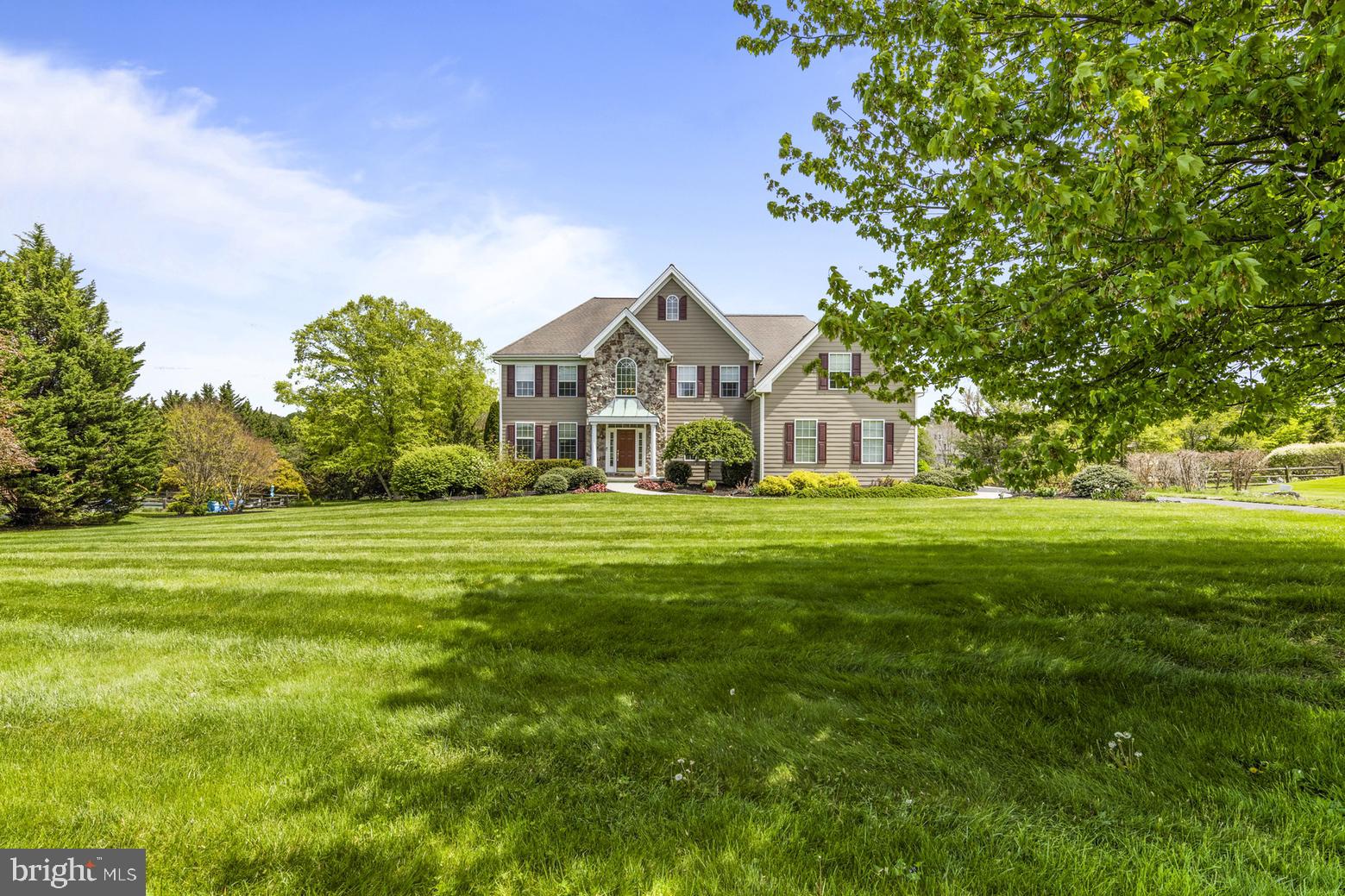 LAUREL HEIGHTS - Residential