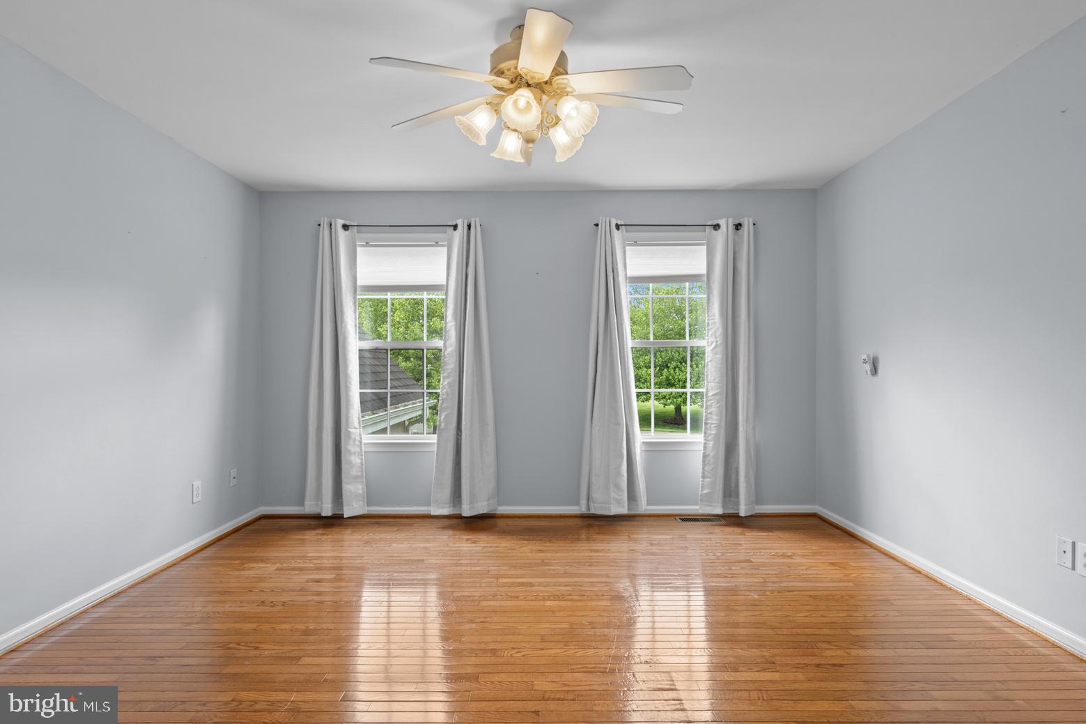 LAUREL HEIGHTS - Residential