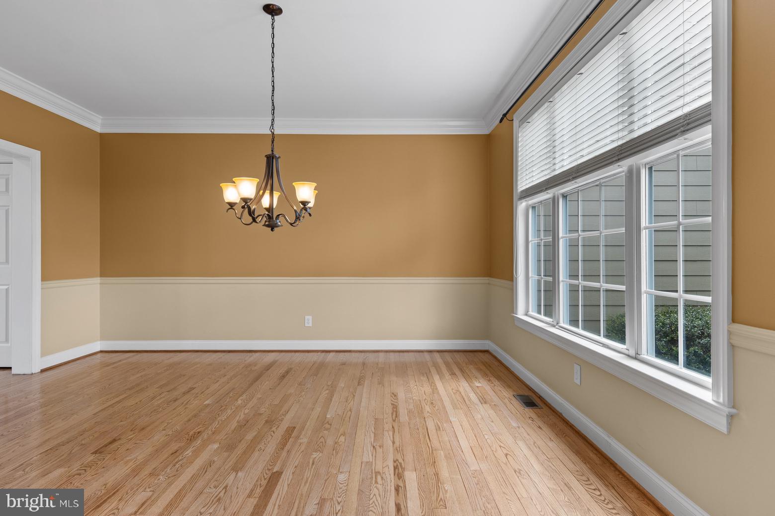 LAUREL HEIGHTS - Residential