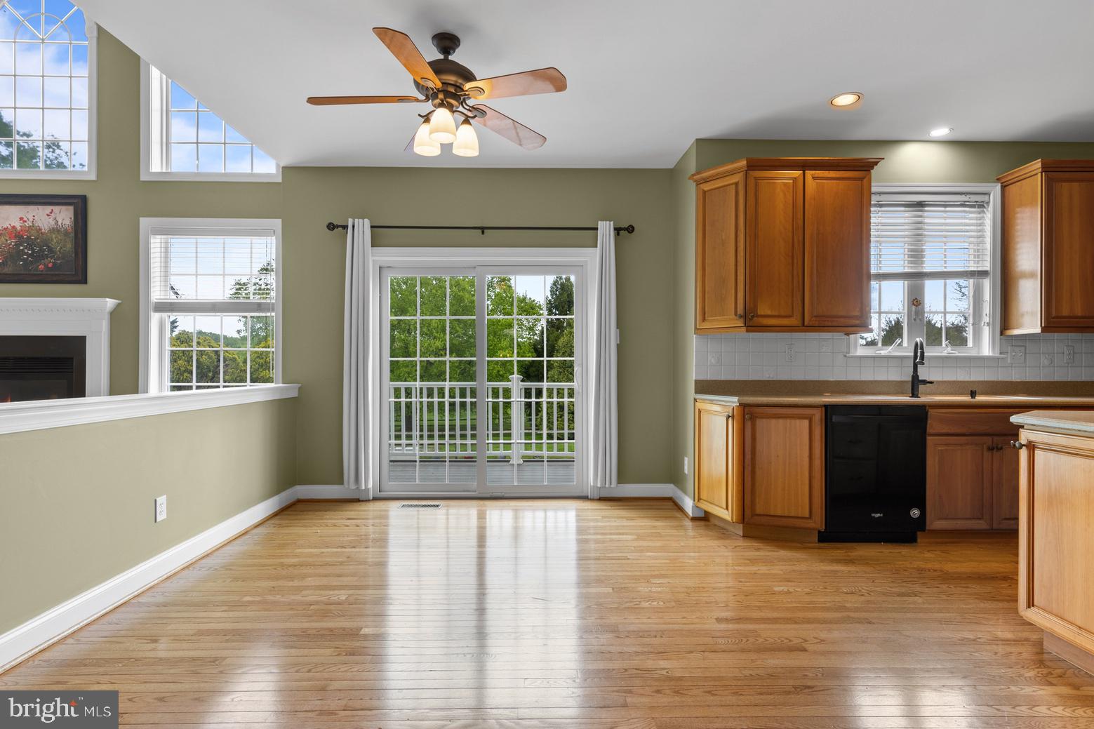 LAUREL HEIGHTS - Residential