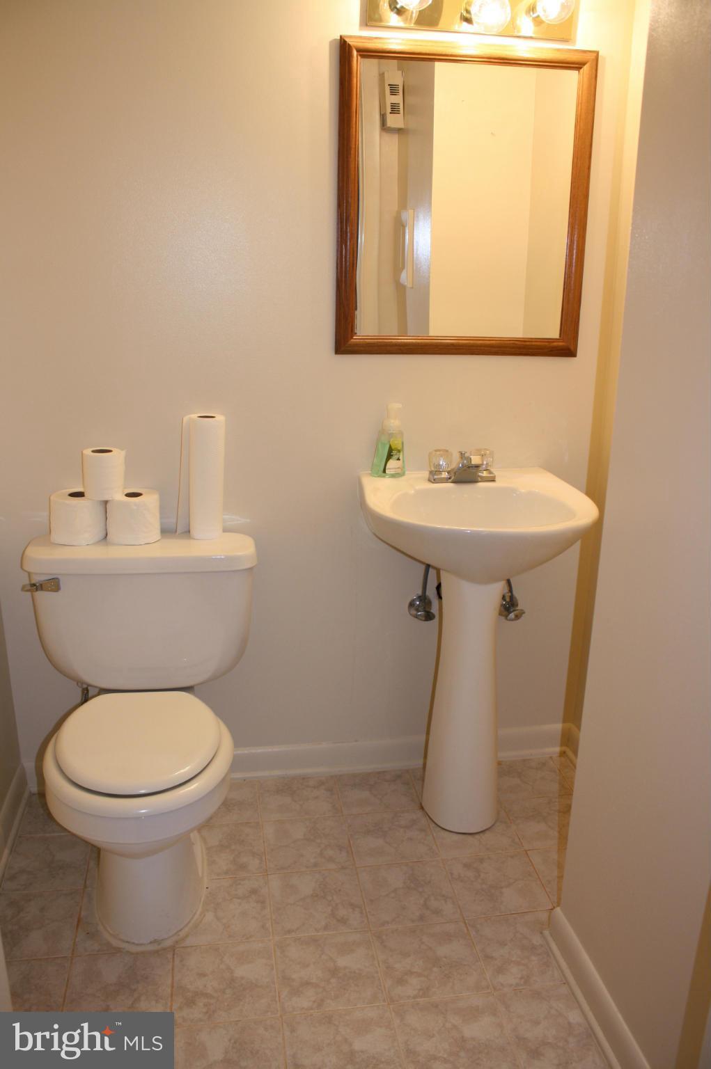 THE POINTS - Residential Lease