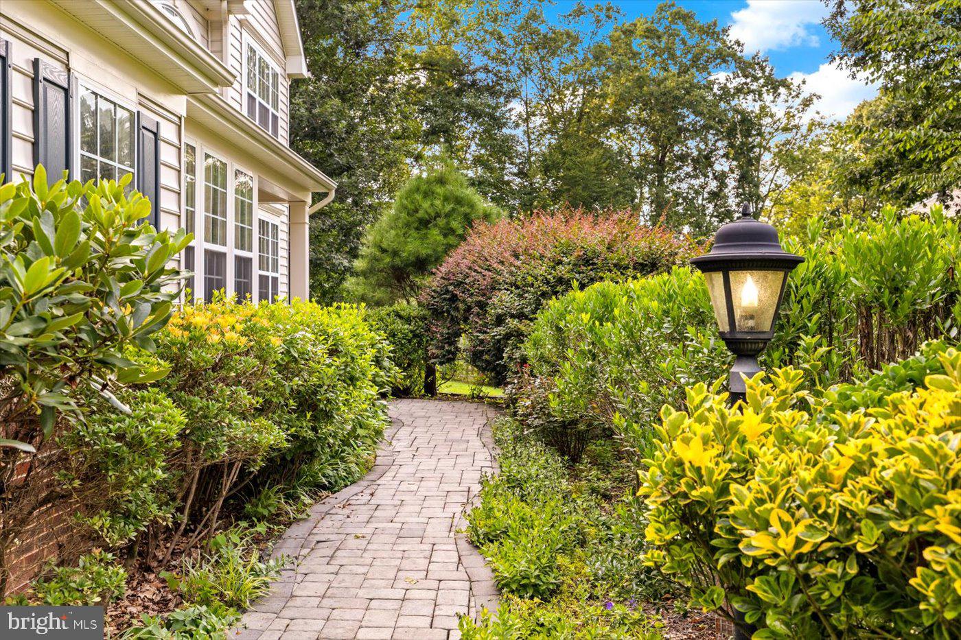 STUARTS CROSSING - Residential