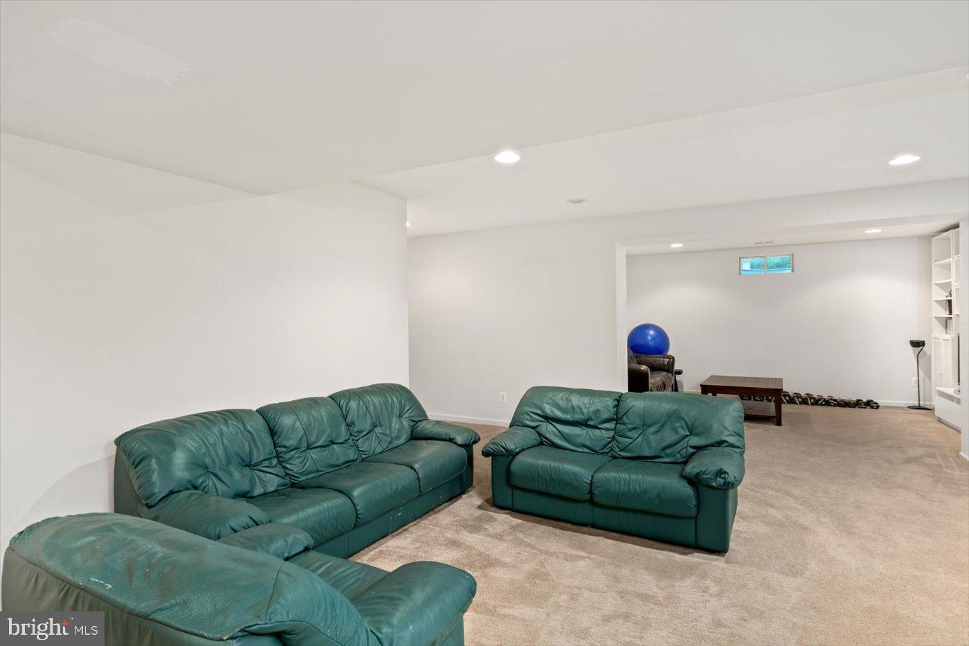 STUARTS CROSSING - Residential