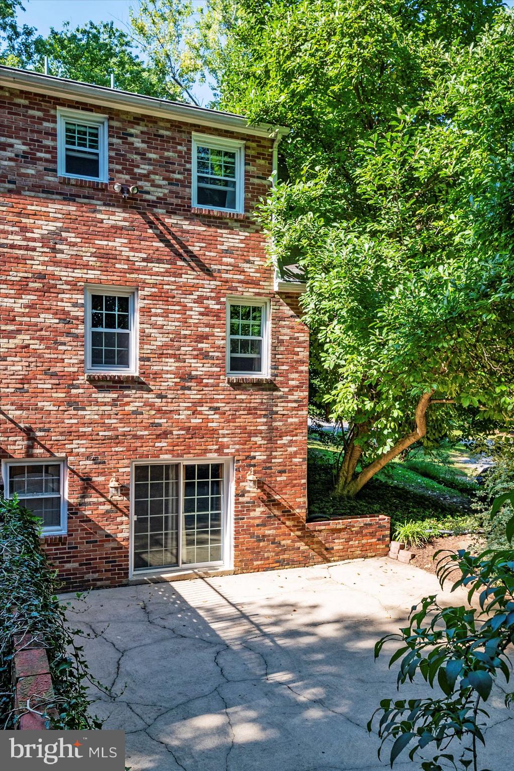 HILLSBOROUGH - Residential