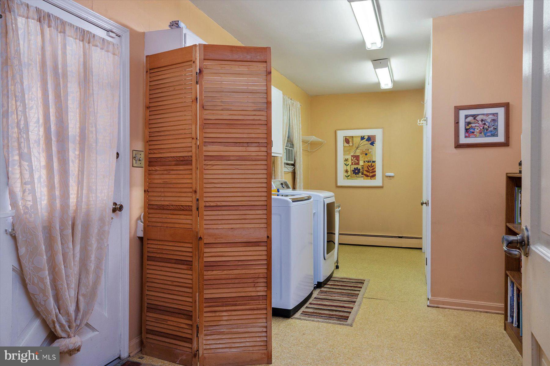 HILLSBOROUGH - Residential