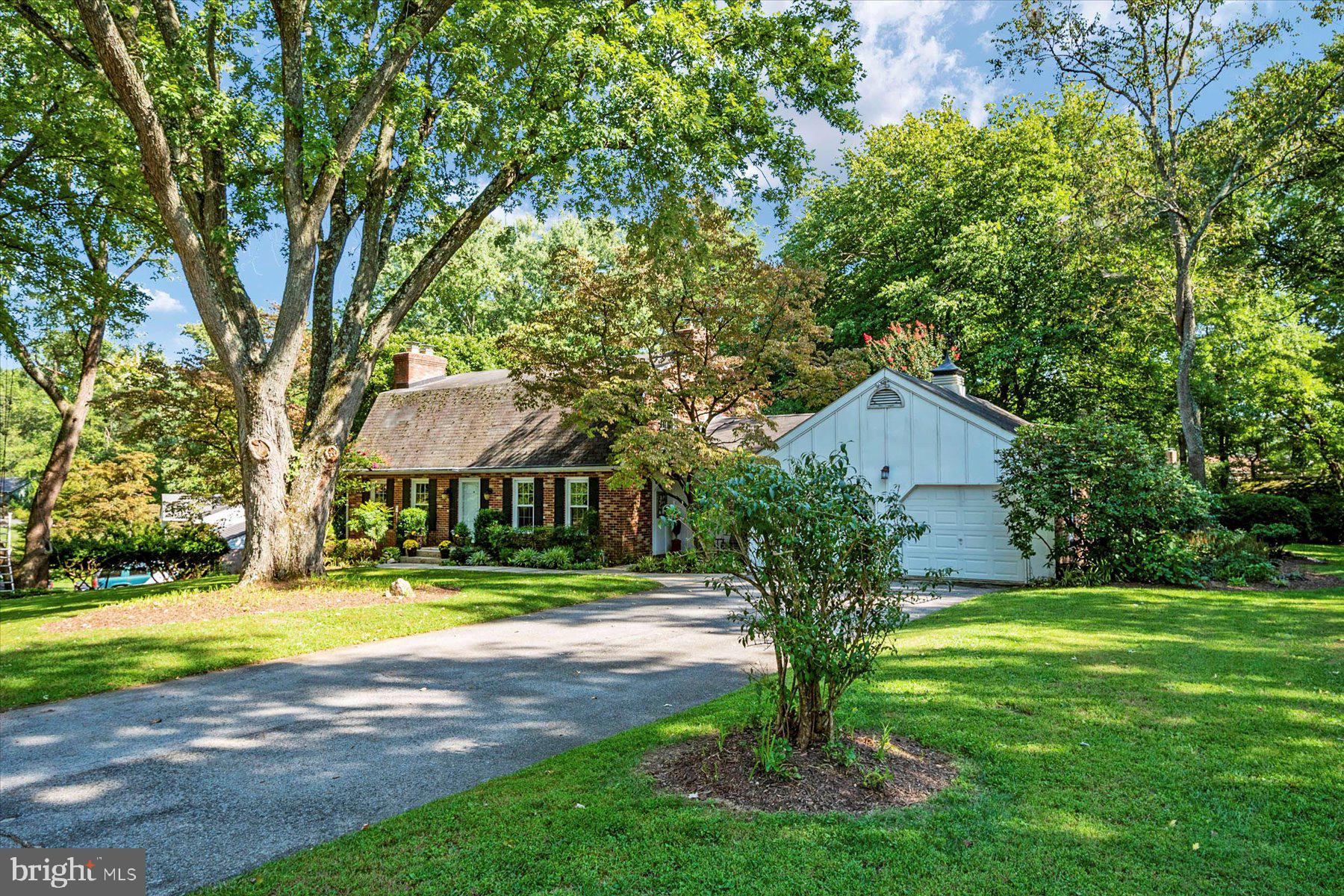 HILLSBOROUGH - Residential