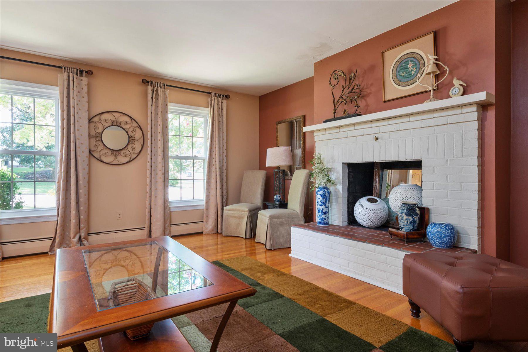 HILLSBOROUGH - Residential