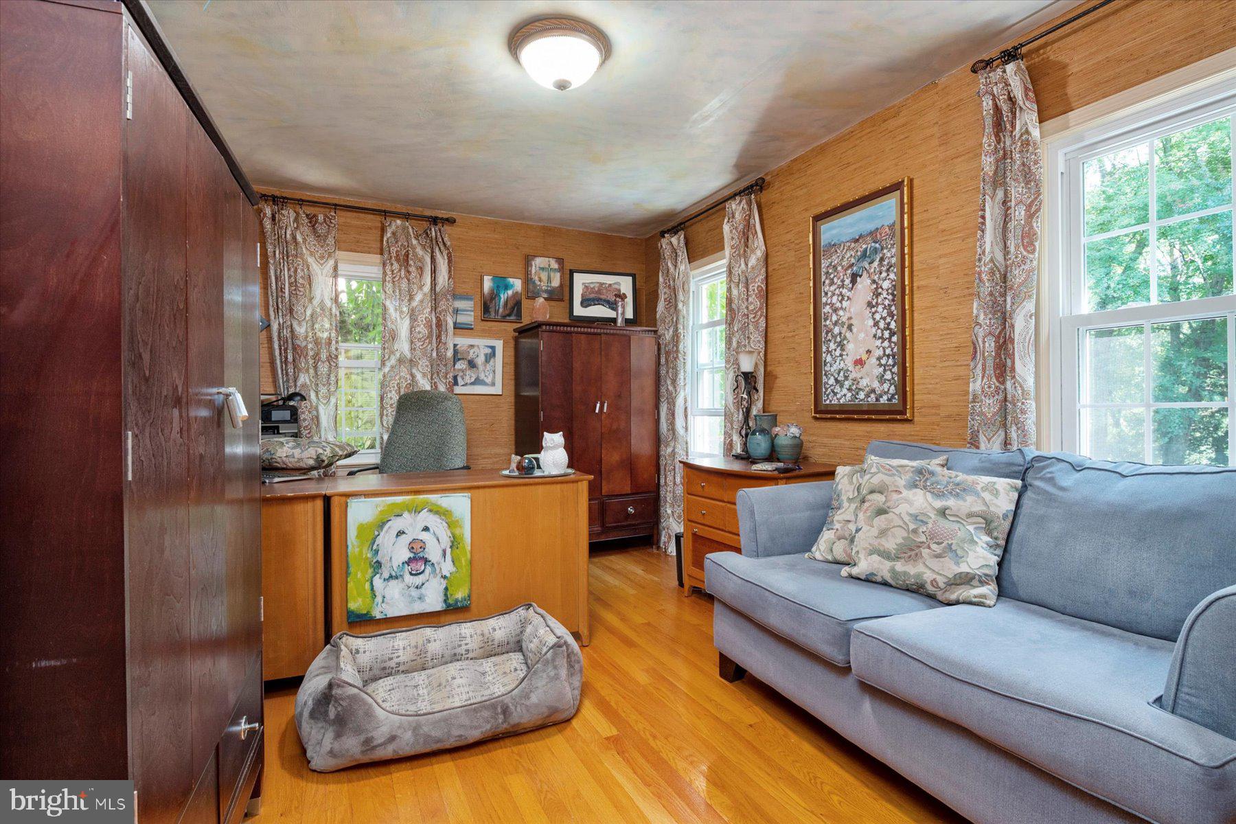 HILLSBOROUGH - Residential