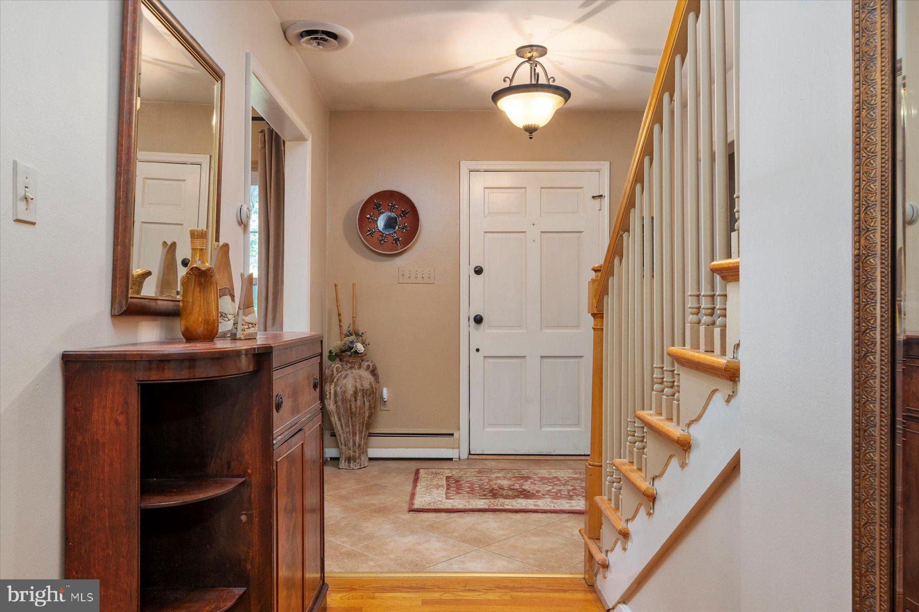 HILLSBOROUGH - Residential