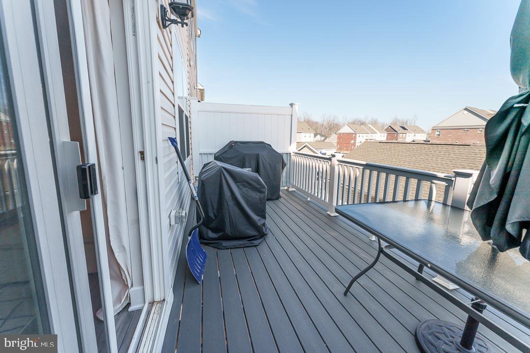 STONEHAVEN - Residential