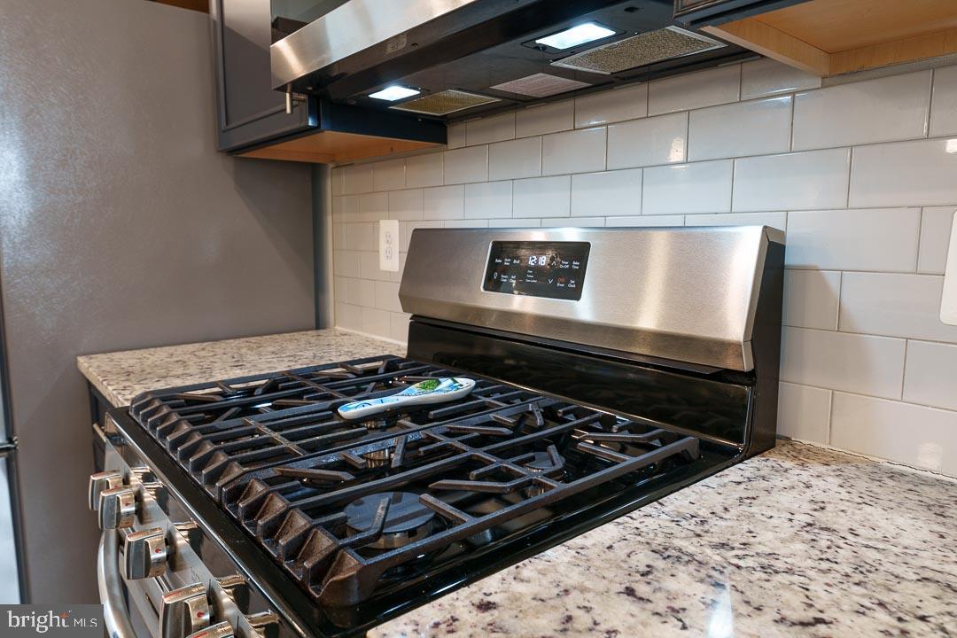 STONEHAVEN - Residential