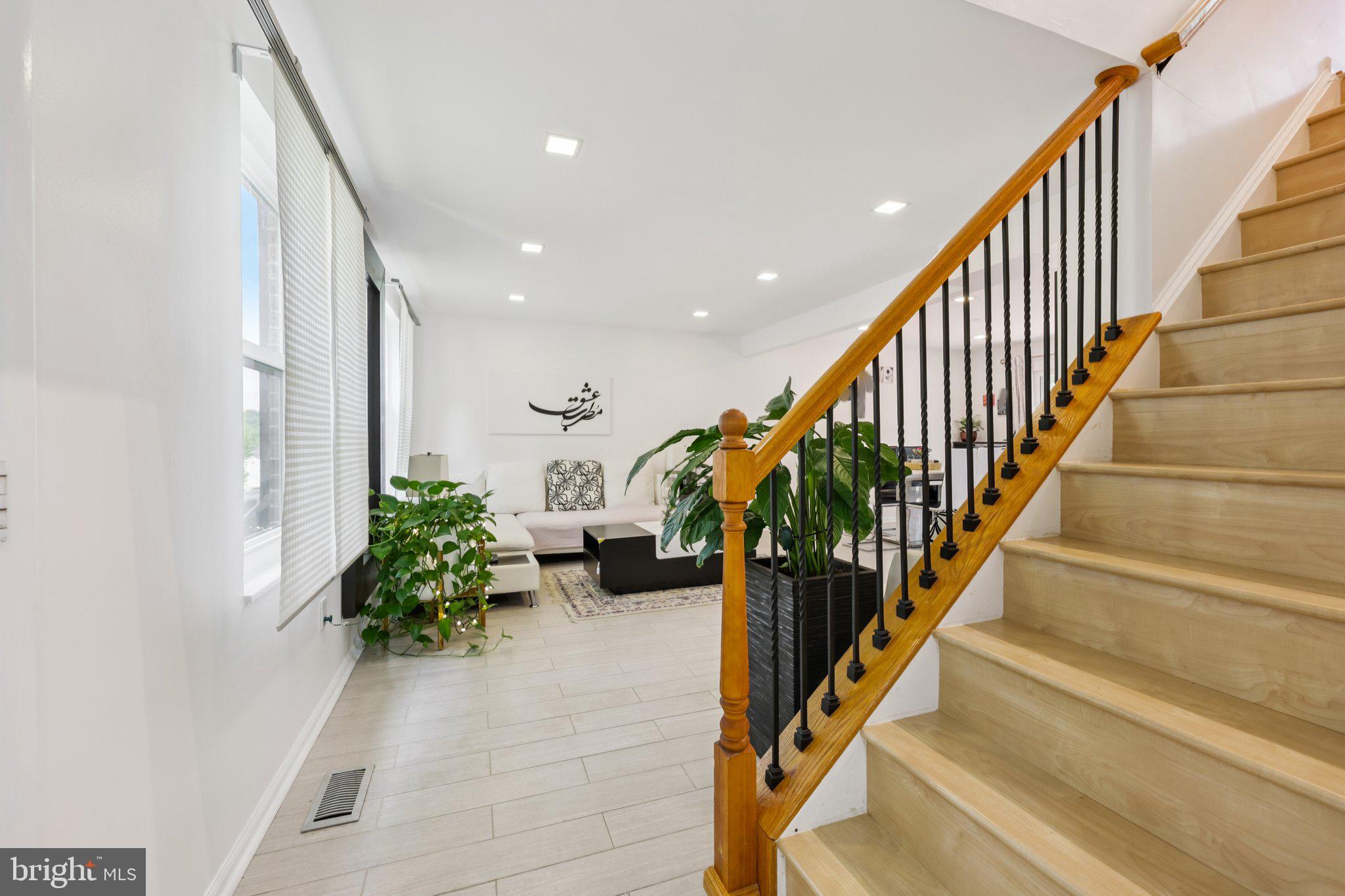 104 N GARFIELD ROAD