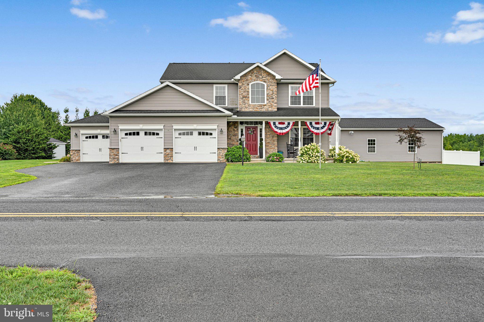 796 MARCON DRIVE