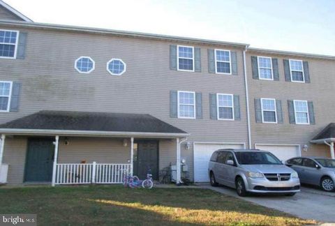 111 DOWNEY OAK CIRCLE WYOMING DE 19934