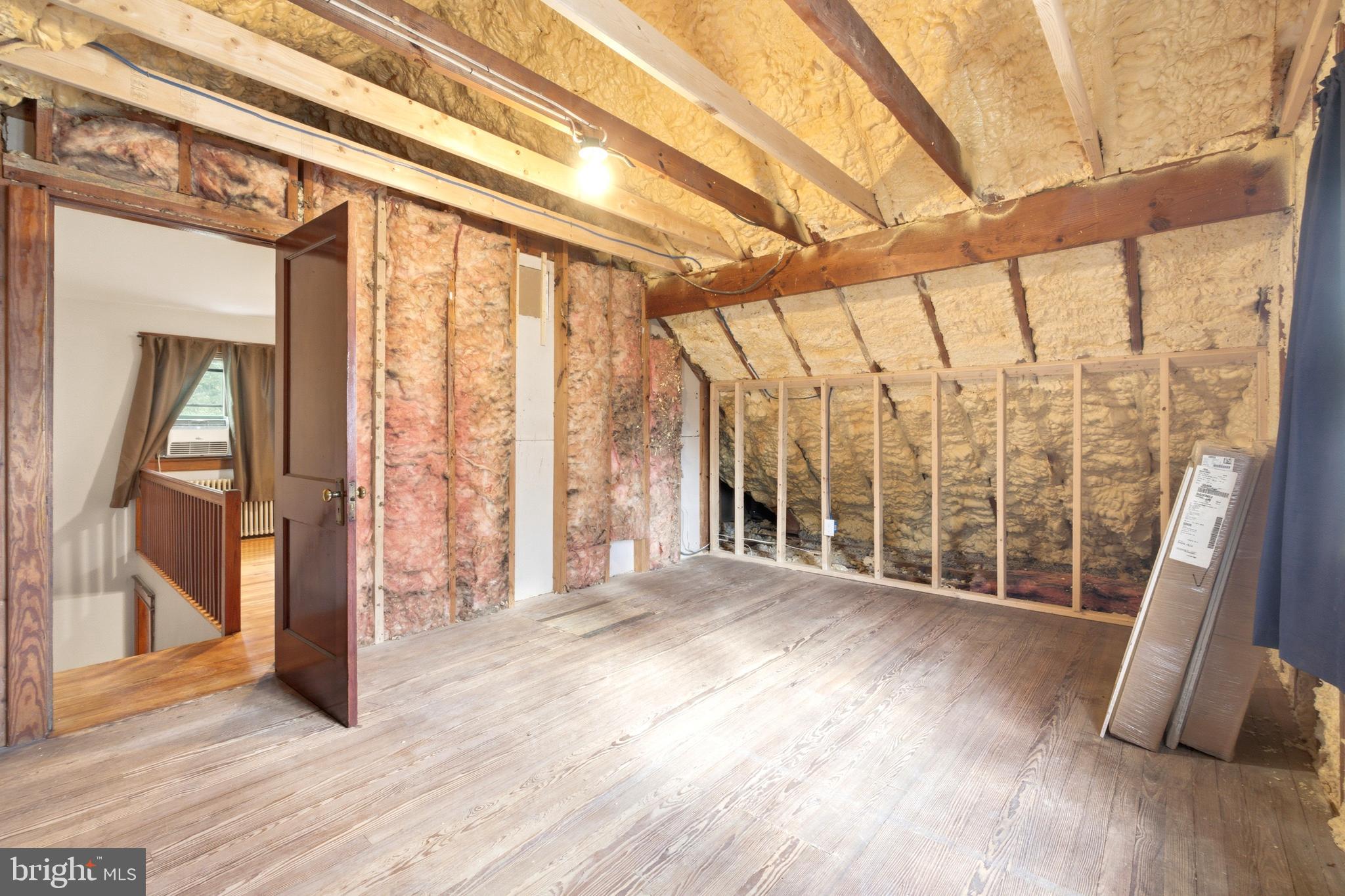 HALETHORPE HEIGHTS - Residential
