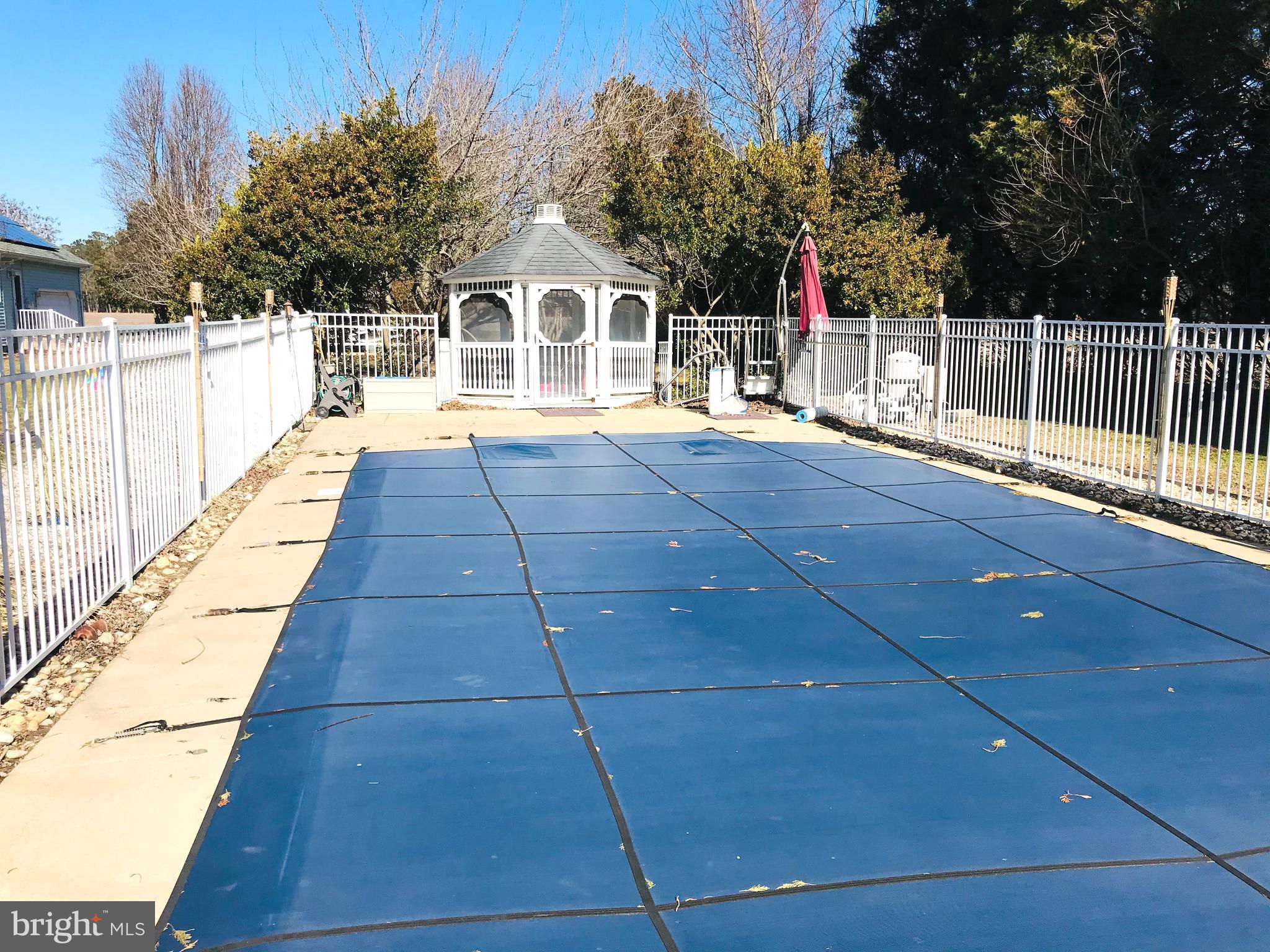 REDDEN FERRY ESTATES - Residential