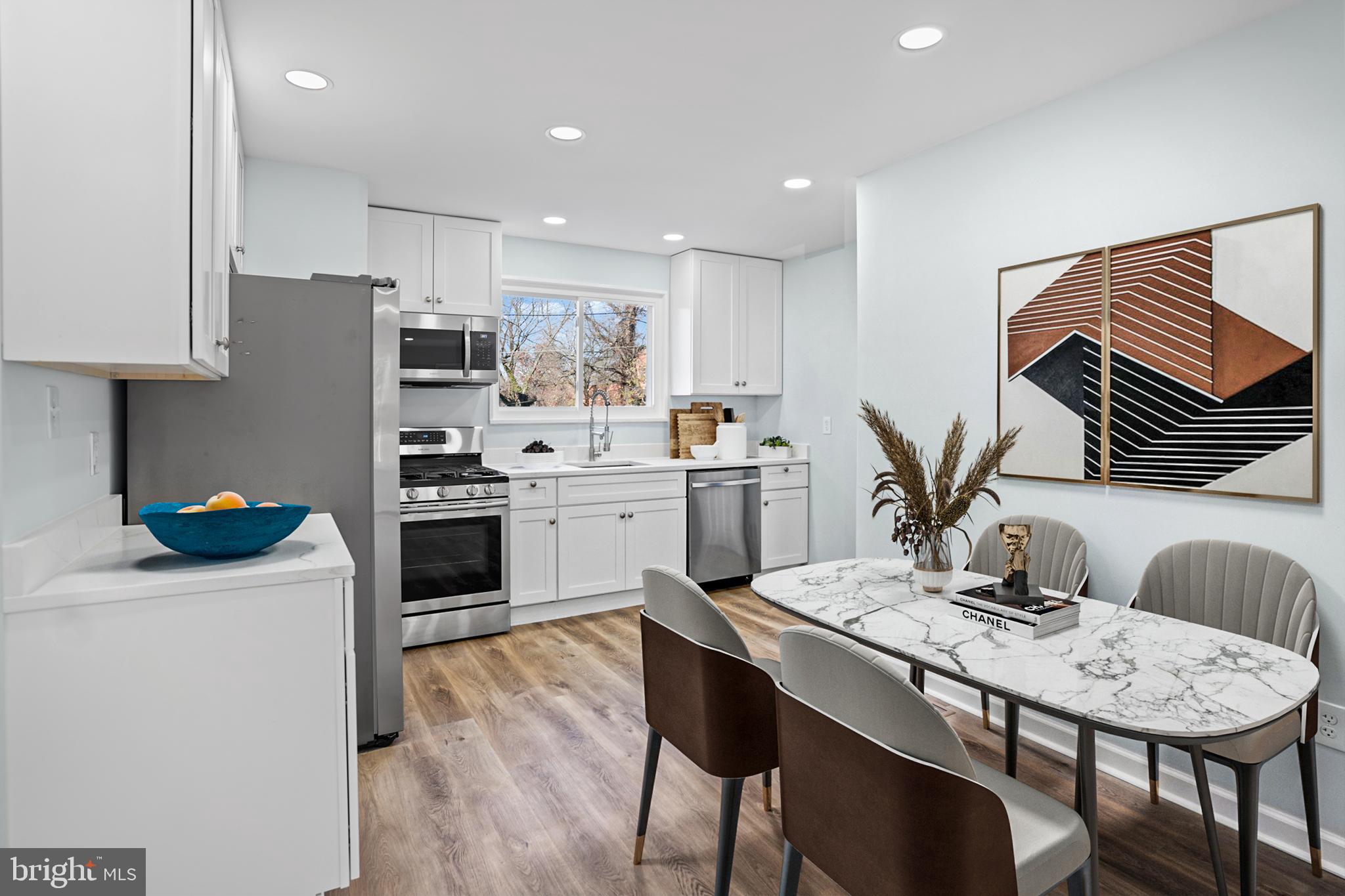 GLASSMANOR - Residential