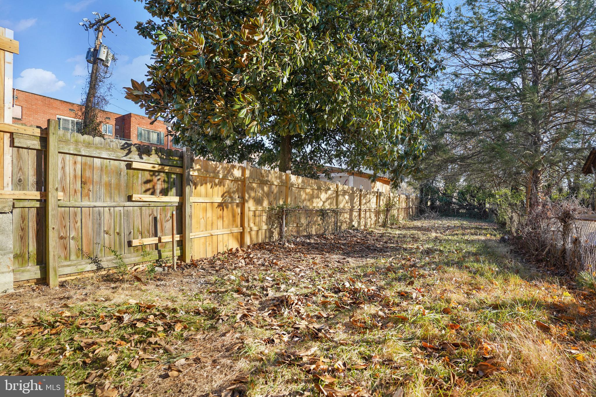 GLASSMANOR - Residential