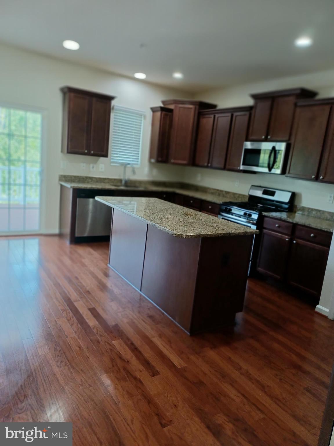 TANYARD SPRINGS - Residential Lease