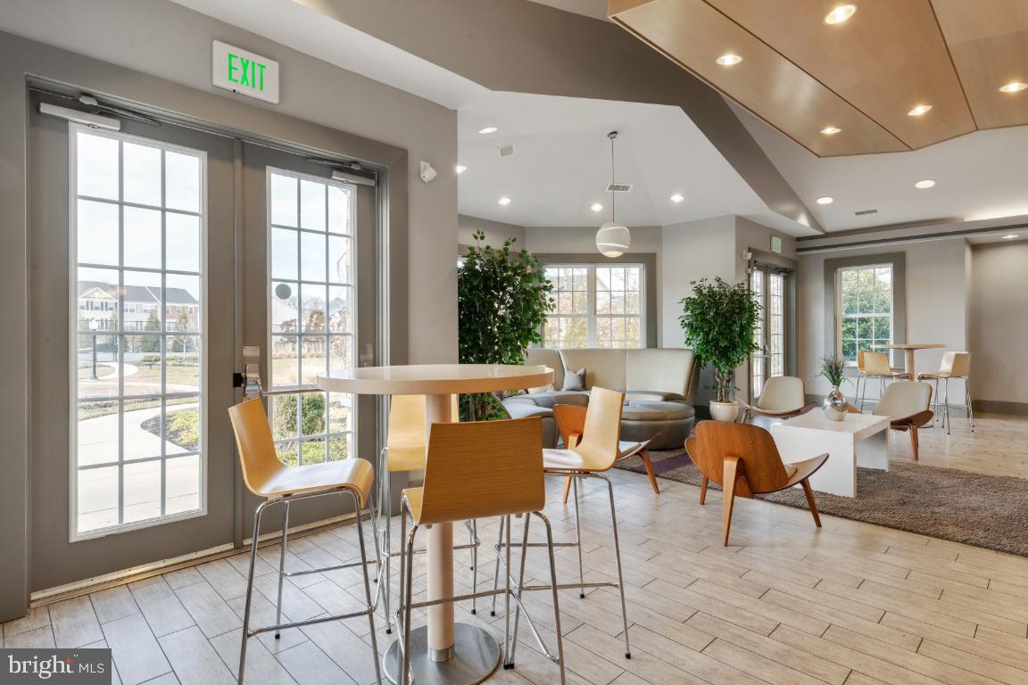 TANYARD SPRINGS - Residential Lease