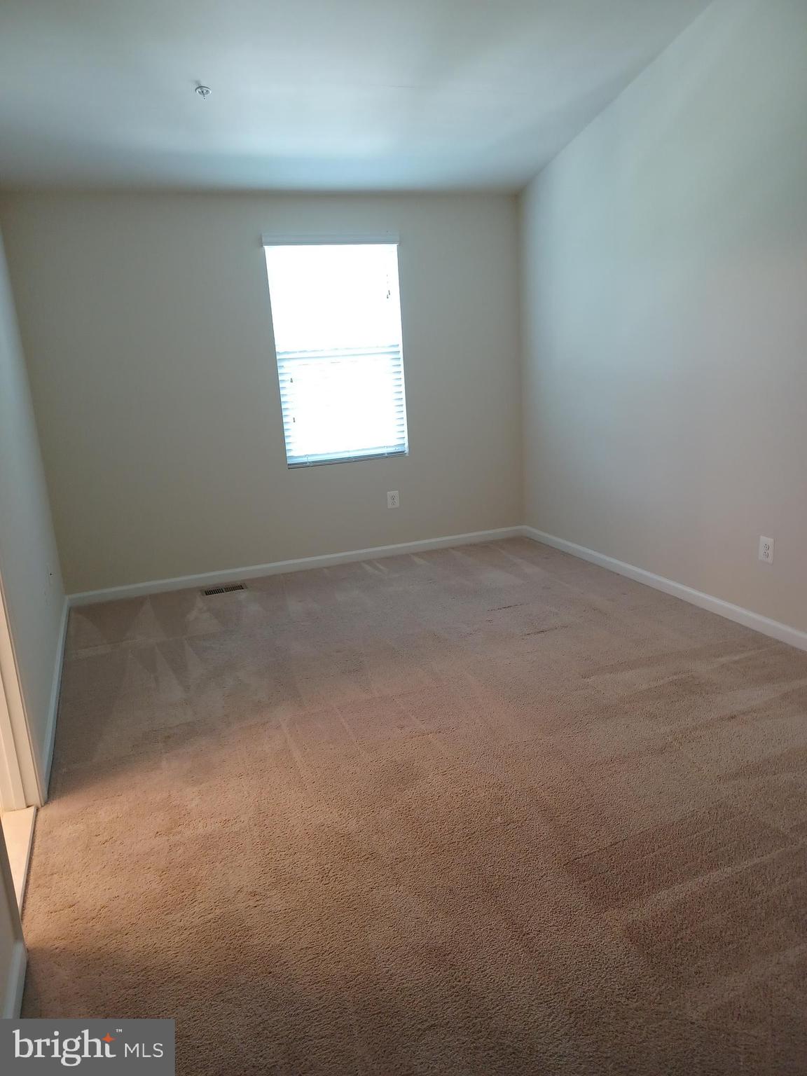 TANYARD SPRINGS - Residential Lease