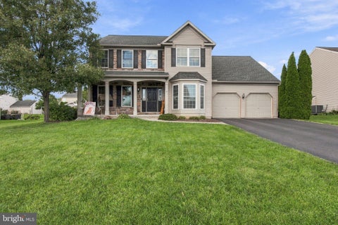 Homes For Sale - 92 Cottonwood Court<br/> Lebanon County, PALMYRA, PA 17078