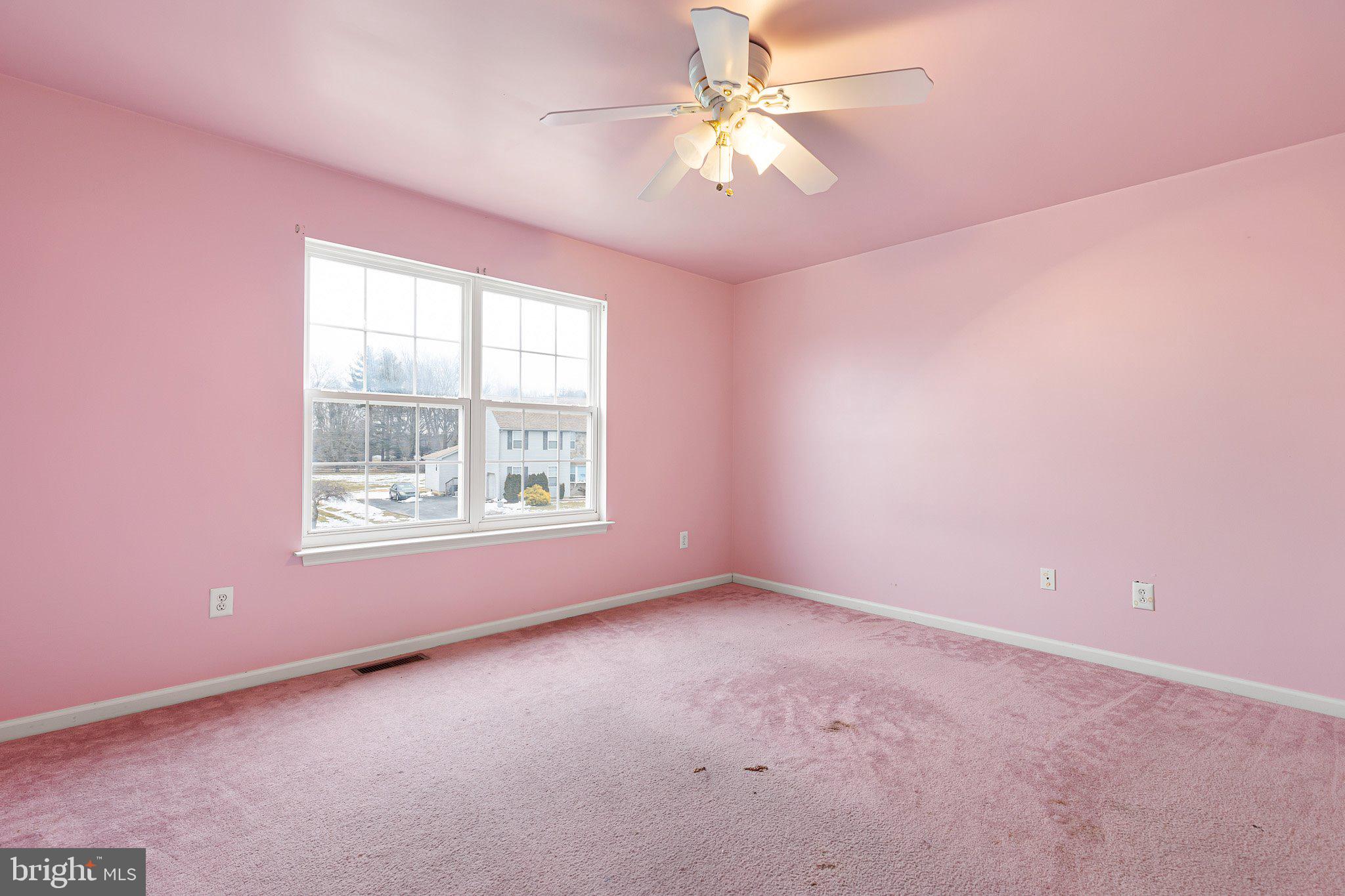 BARBS FARM - Residential