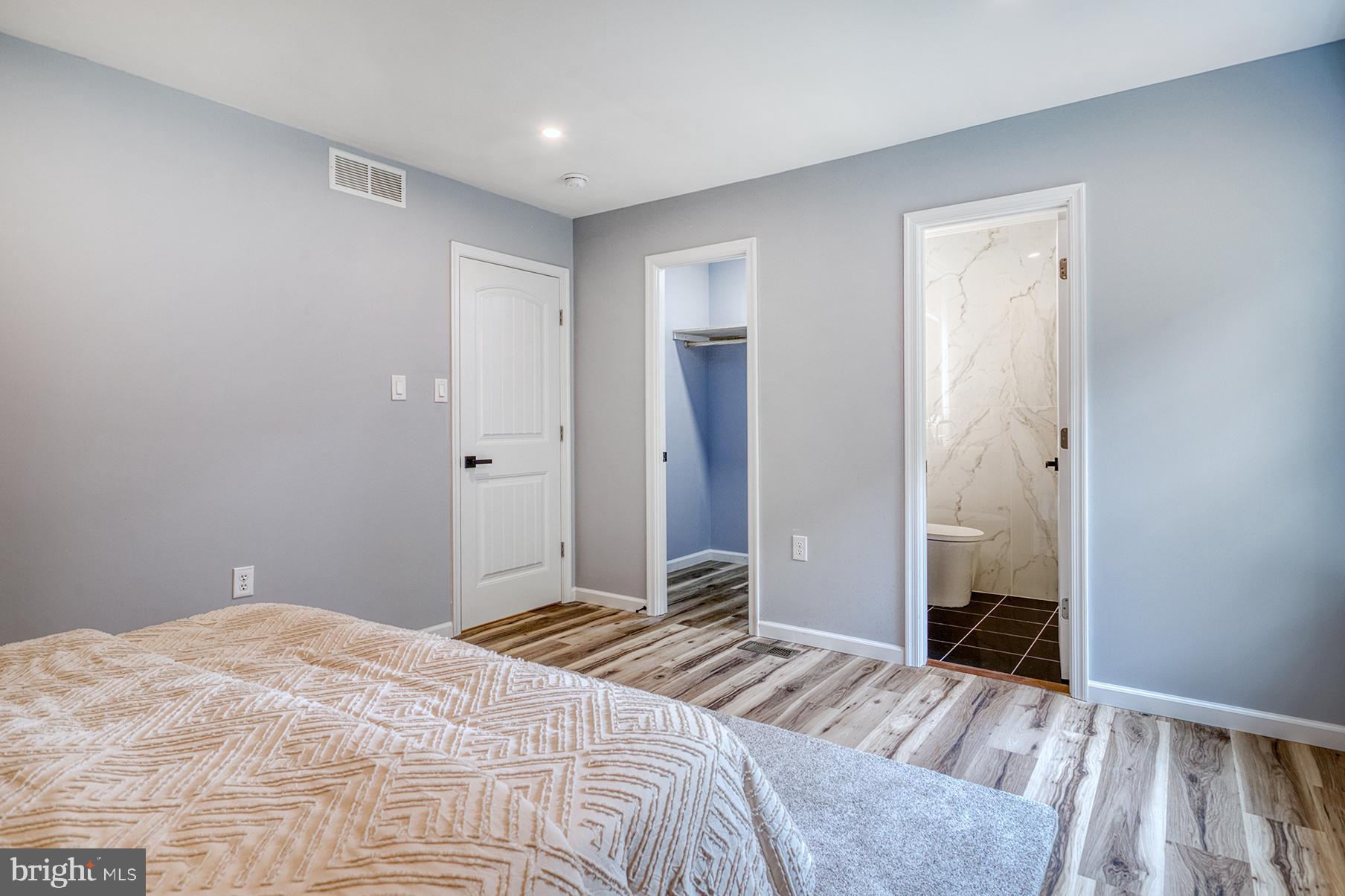 OLDE MILL ESTATES - Residential