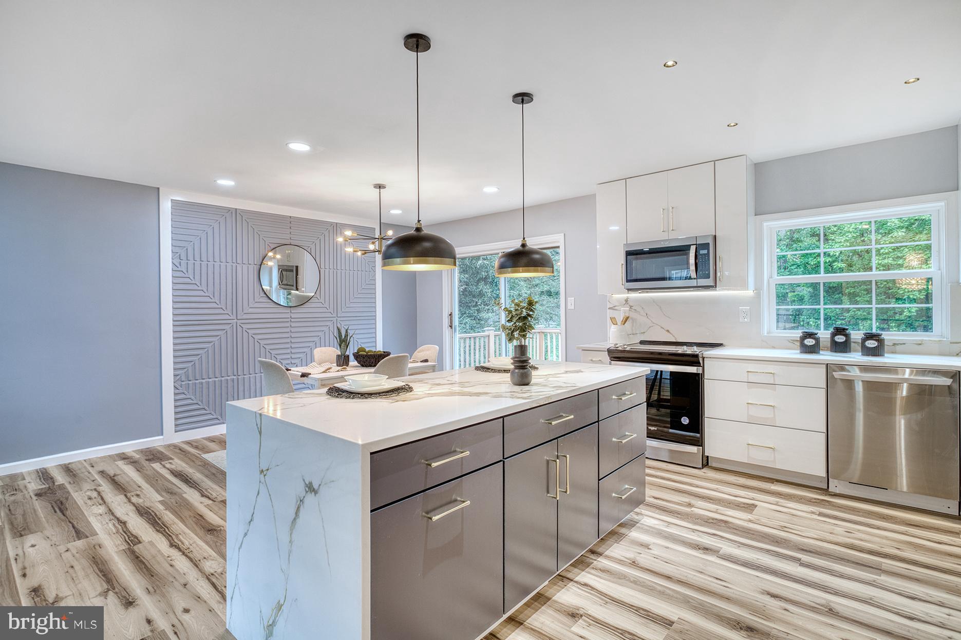 OLDE MILL ESTATES - Residential