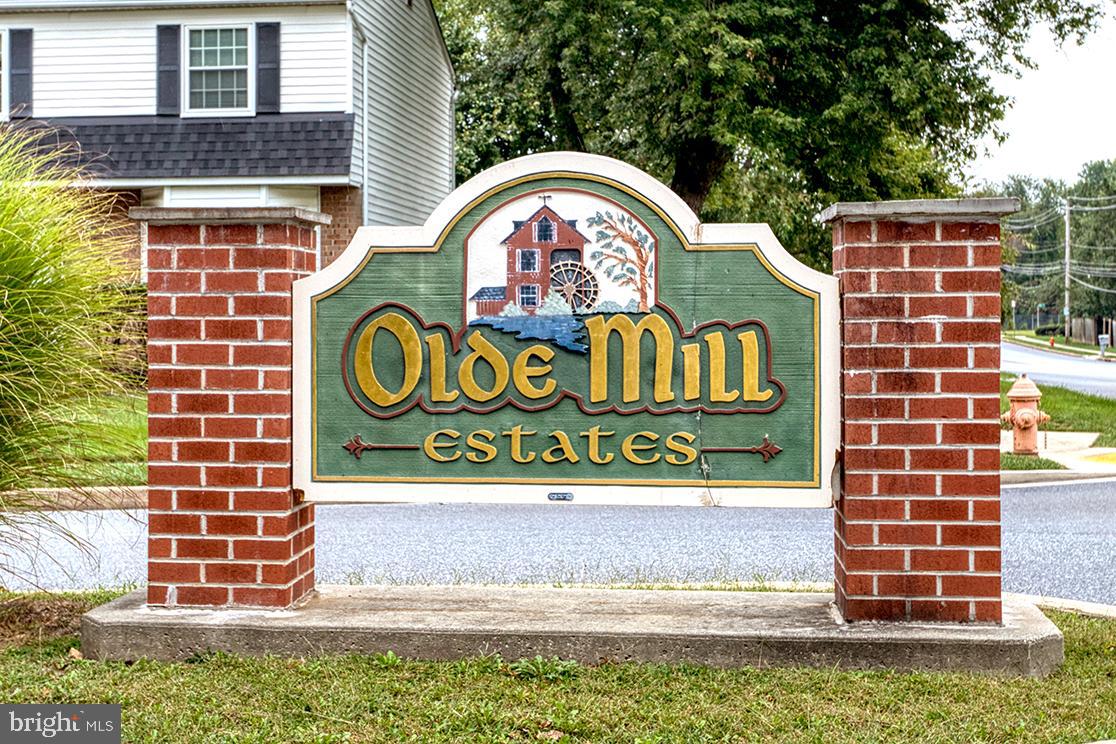 OLDE MILL ESTATES - Residential