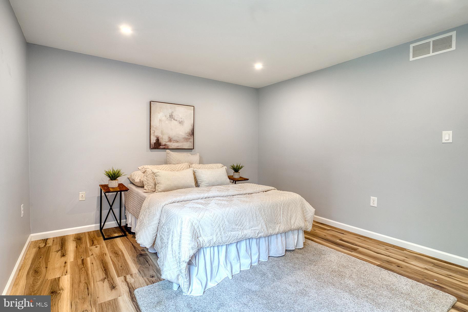 OLDE MILL ESTATES - Residential