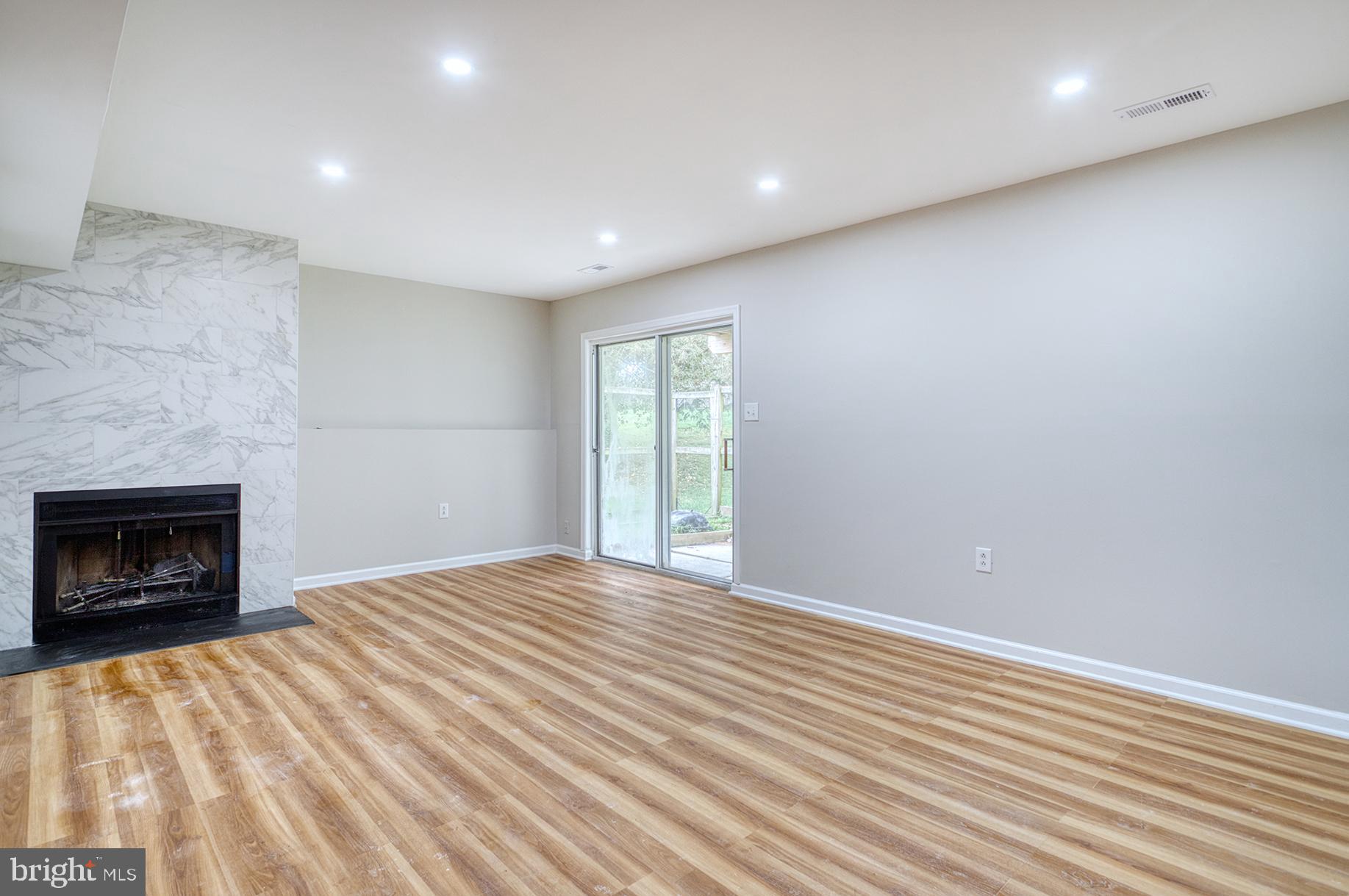 OLDE MILL ESTATES - Residential