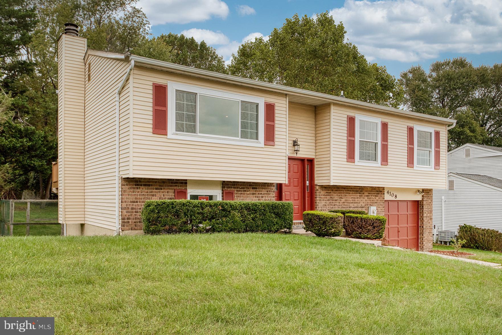 OLDE MILL ESTATES - Residential