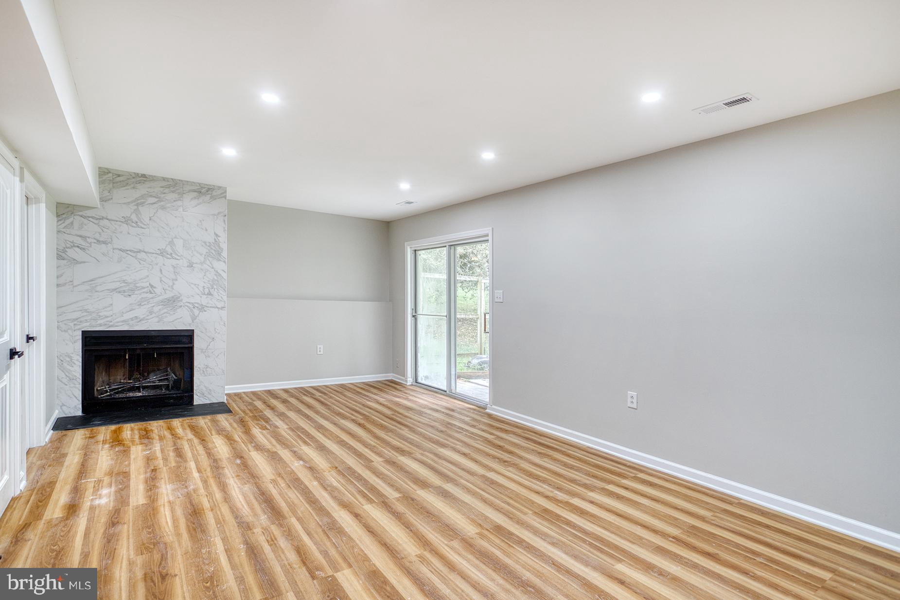 OLDE MILL ESTATES - Residential