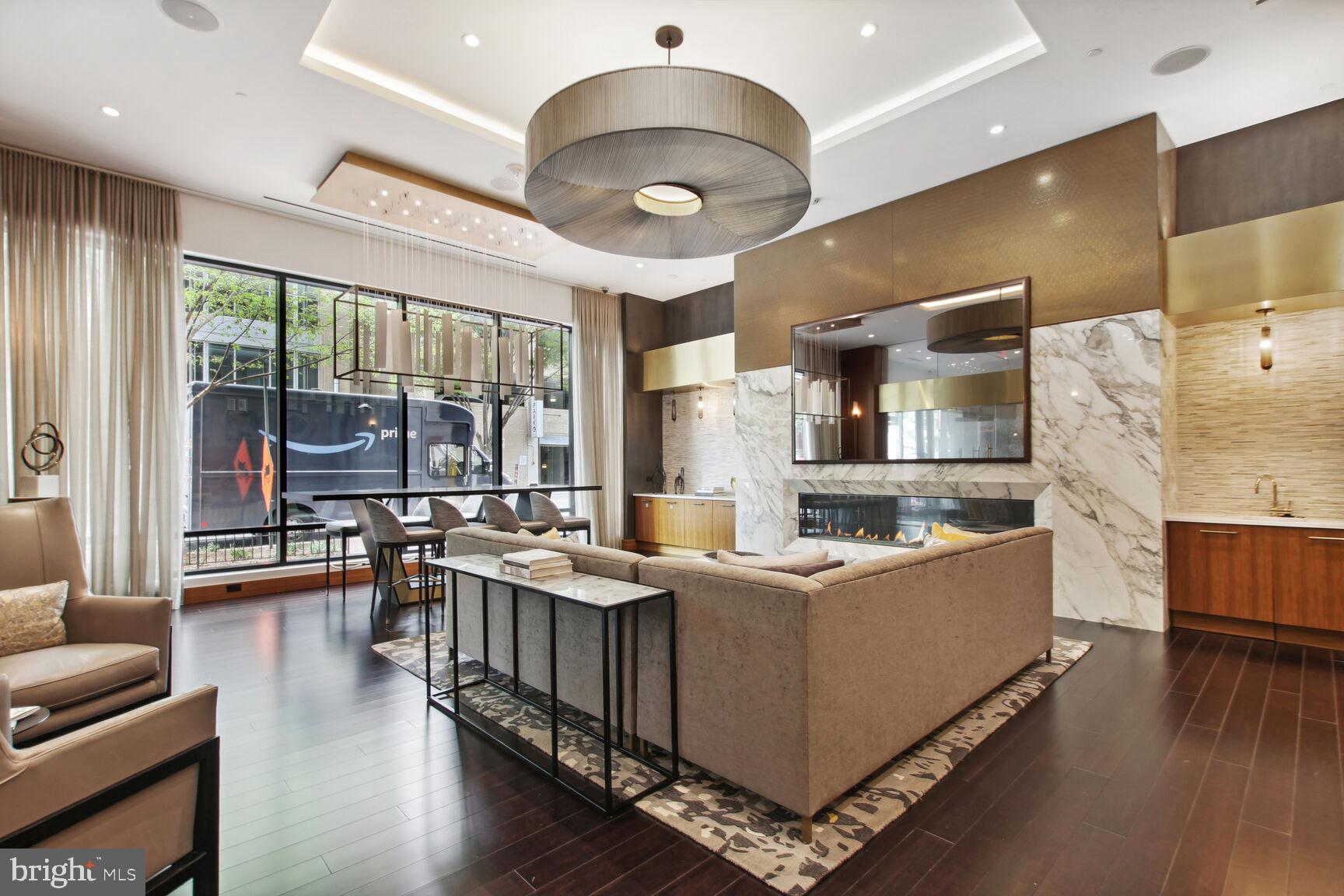 CHEVAL - Residential Lease