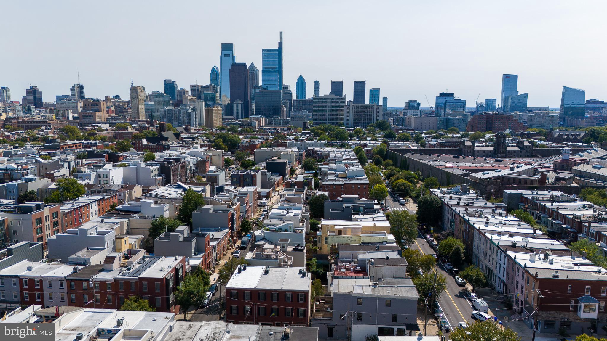 FAIRMOUNT - Commercial Sale