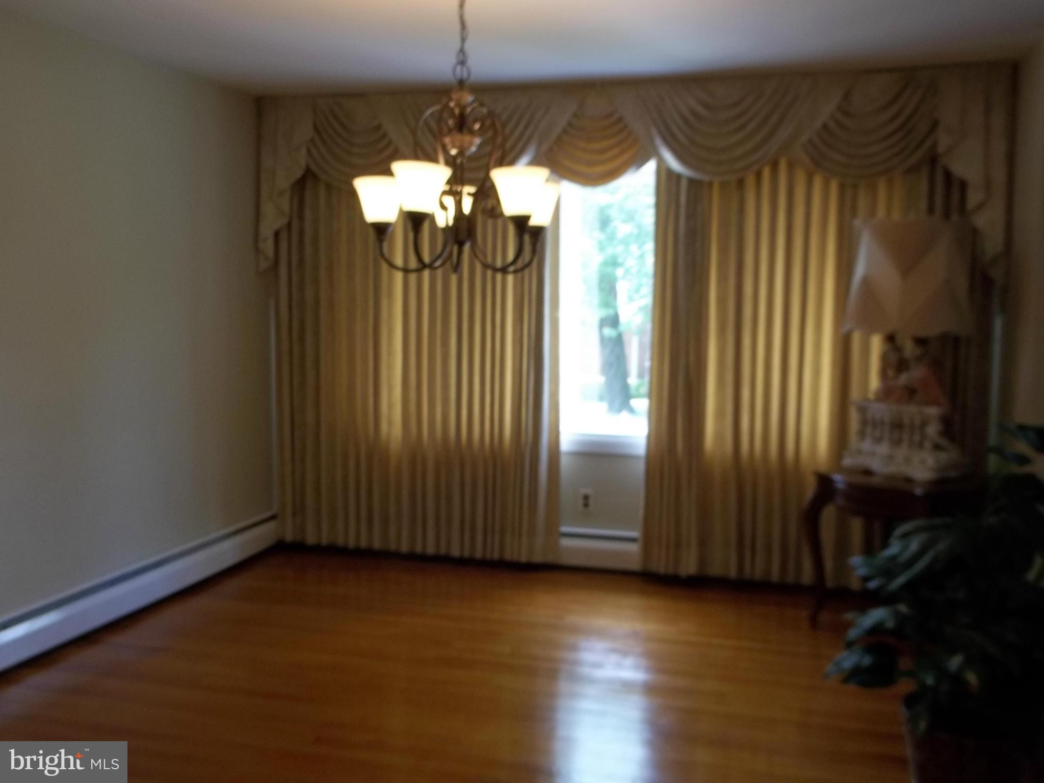 TAYLOR HEIGHTS - Residential